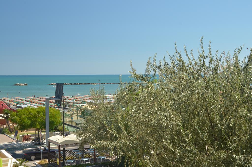 Hotel Nettuno Cesenatico Luaran gambar